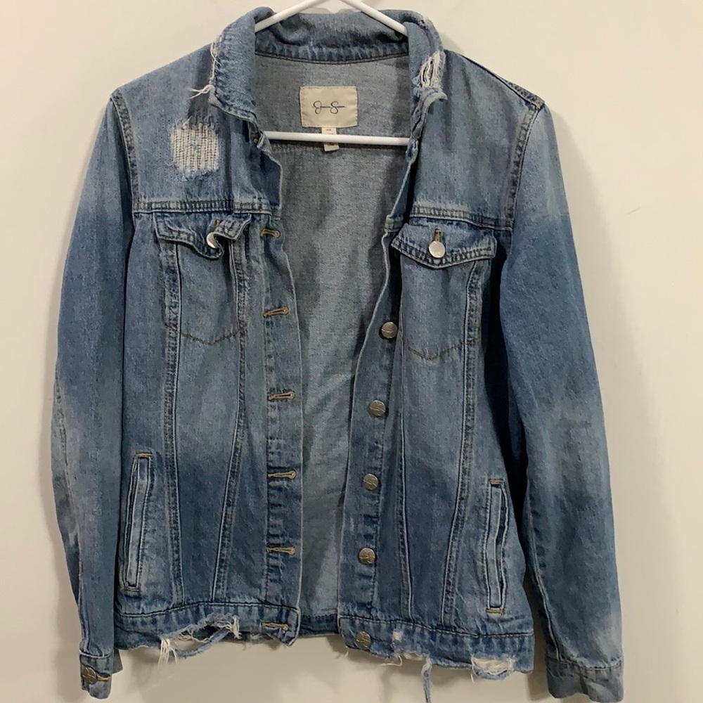 Women’s Jessica Simpson Distressed jean jacket XS